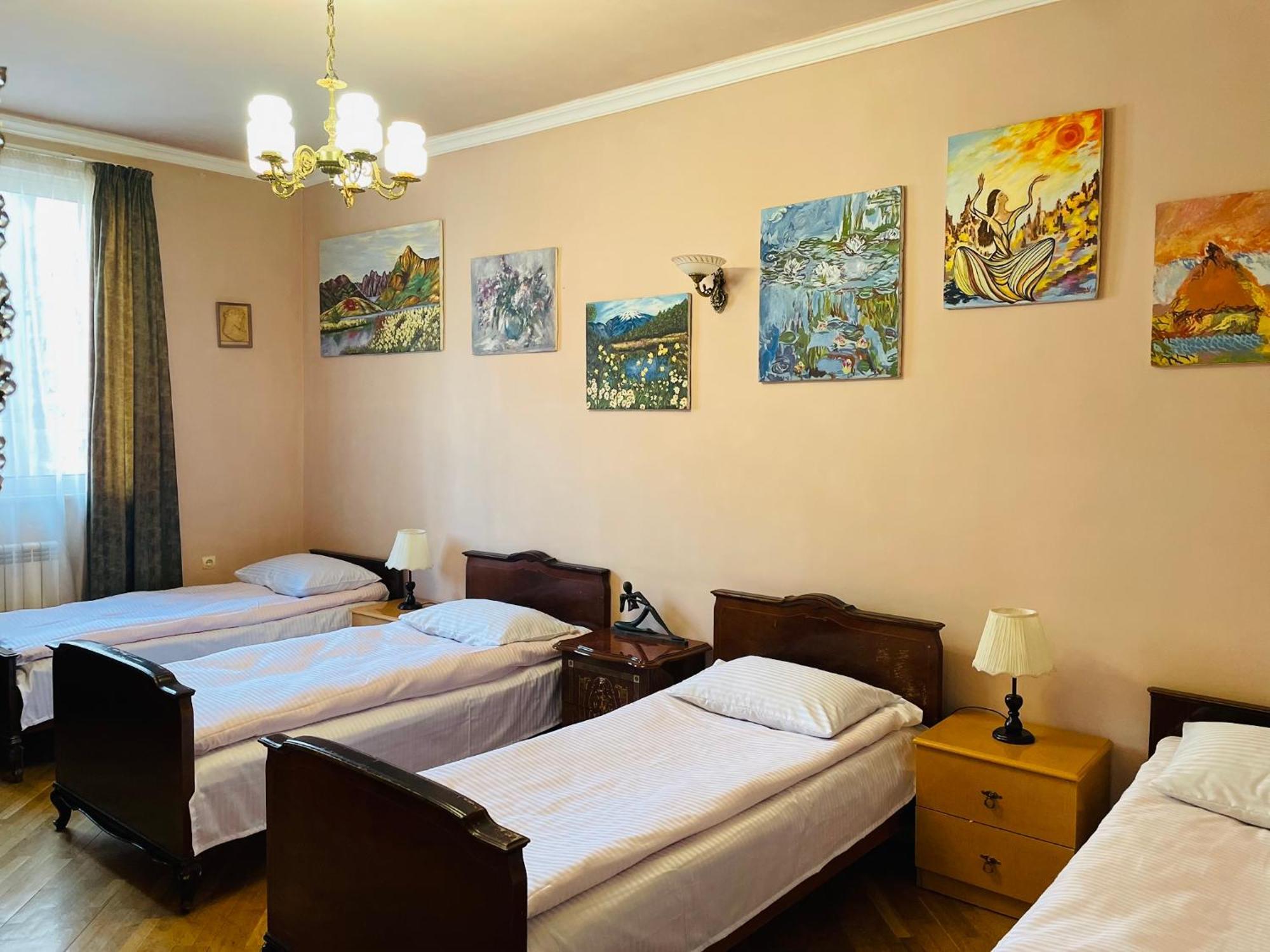 Bright And Modern 4Br Apartment - Center Of เยเรวาน ภายนอก รูปภาพ