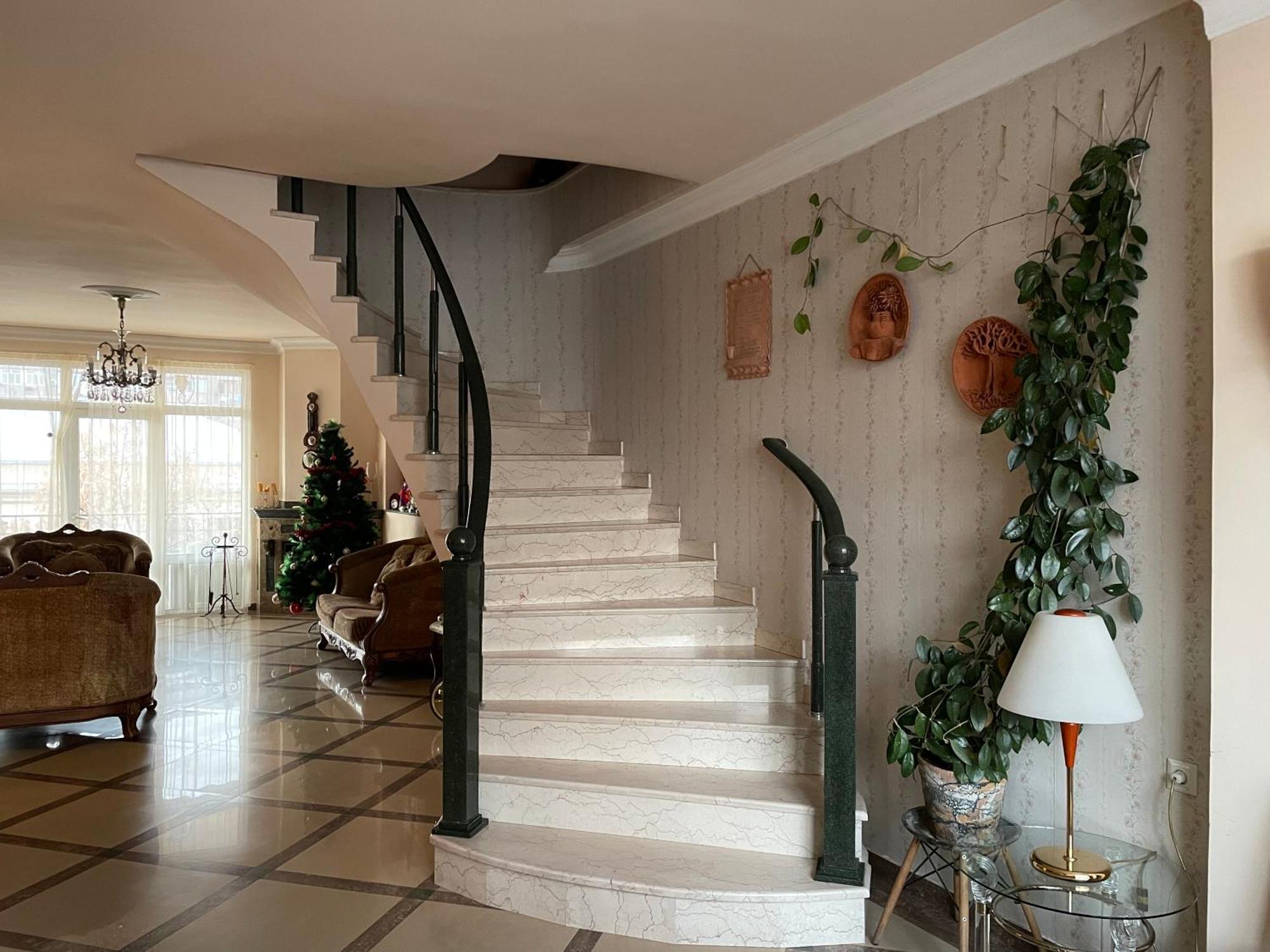 Bright And Modern 4Br Apartment - Center Of เยเรวาน ภายนอก รูปภาพ