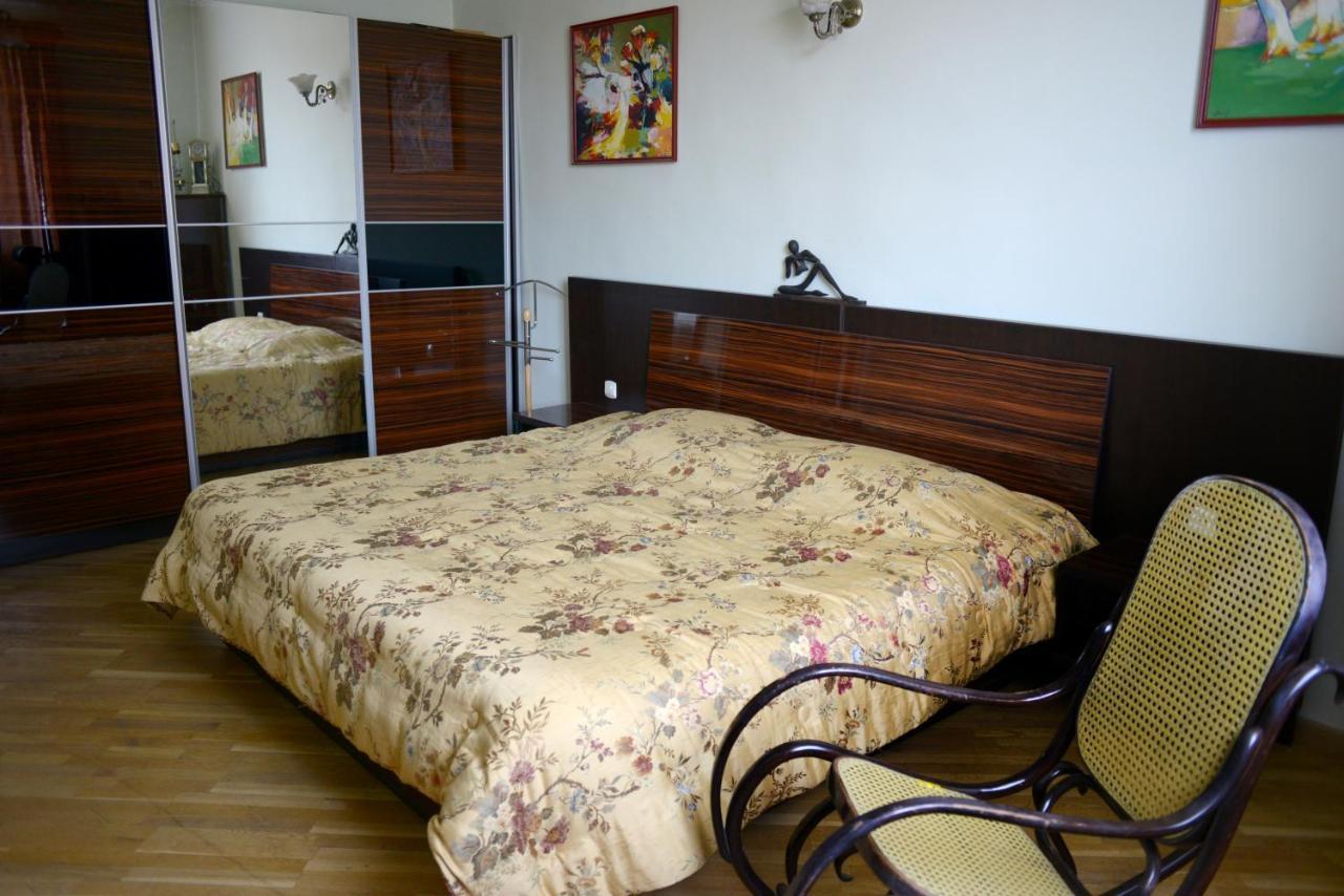 Bright And Modern 4Br Apartment - Center Of เยเรวาน ภายนอก รูปภาพ