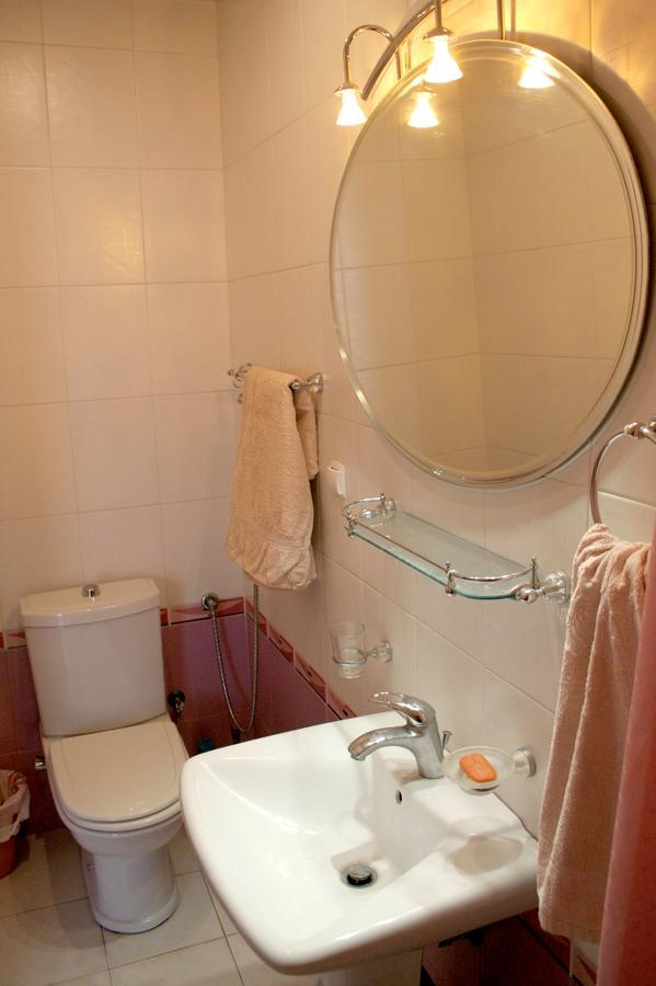 Bright And Modern 4Br Apartment - Center Of เยเรวาน ภายนอก รูปภาพ