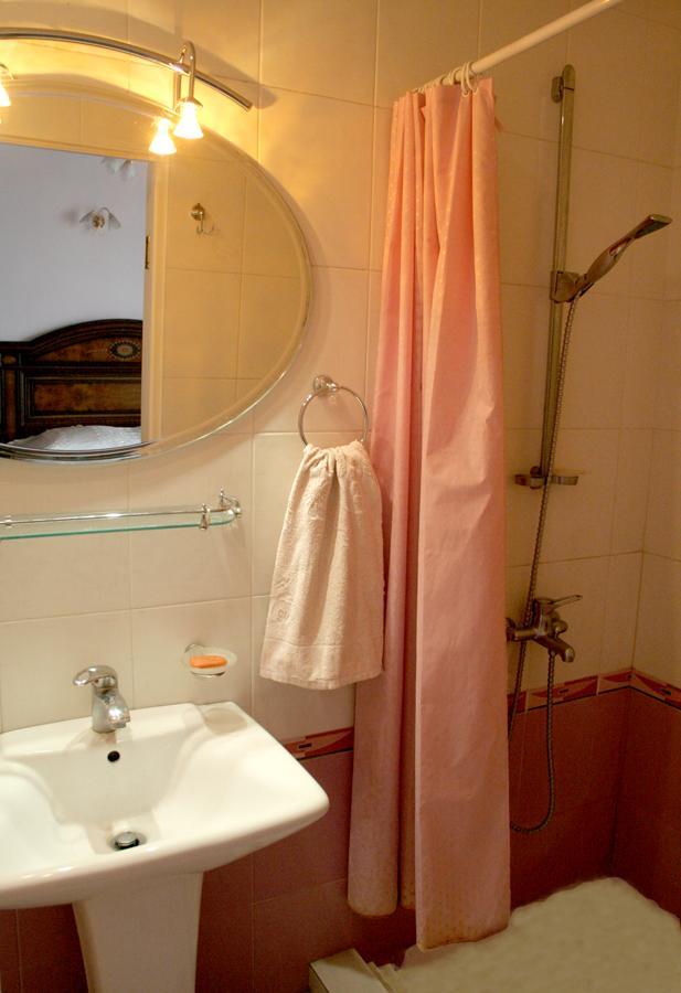 Bright And Modern 4Br Apartment - Center Of เยเรวาน ภายนอก รูปภาพ